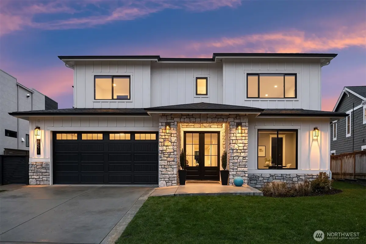 6571 102nd Avenue Ne, Kirkland, WA 98033 - Image #1