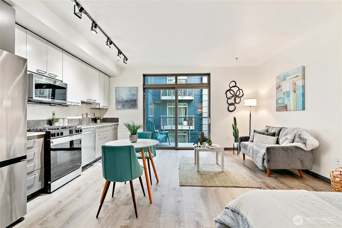 1414 12th Avenue #404, Seattle, WA 98122 - Image #1