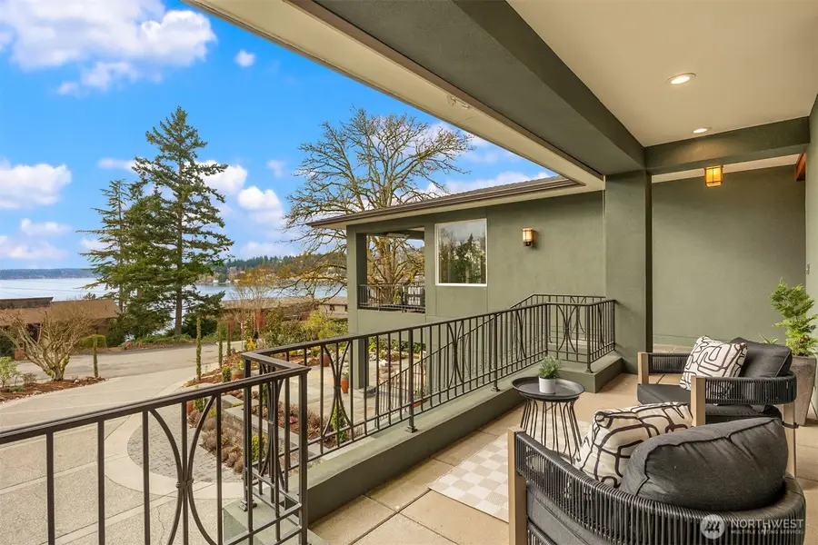 1610 10th Street W, Kirkland, WA 98033 - #2