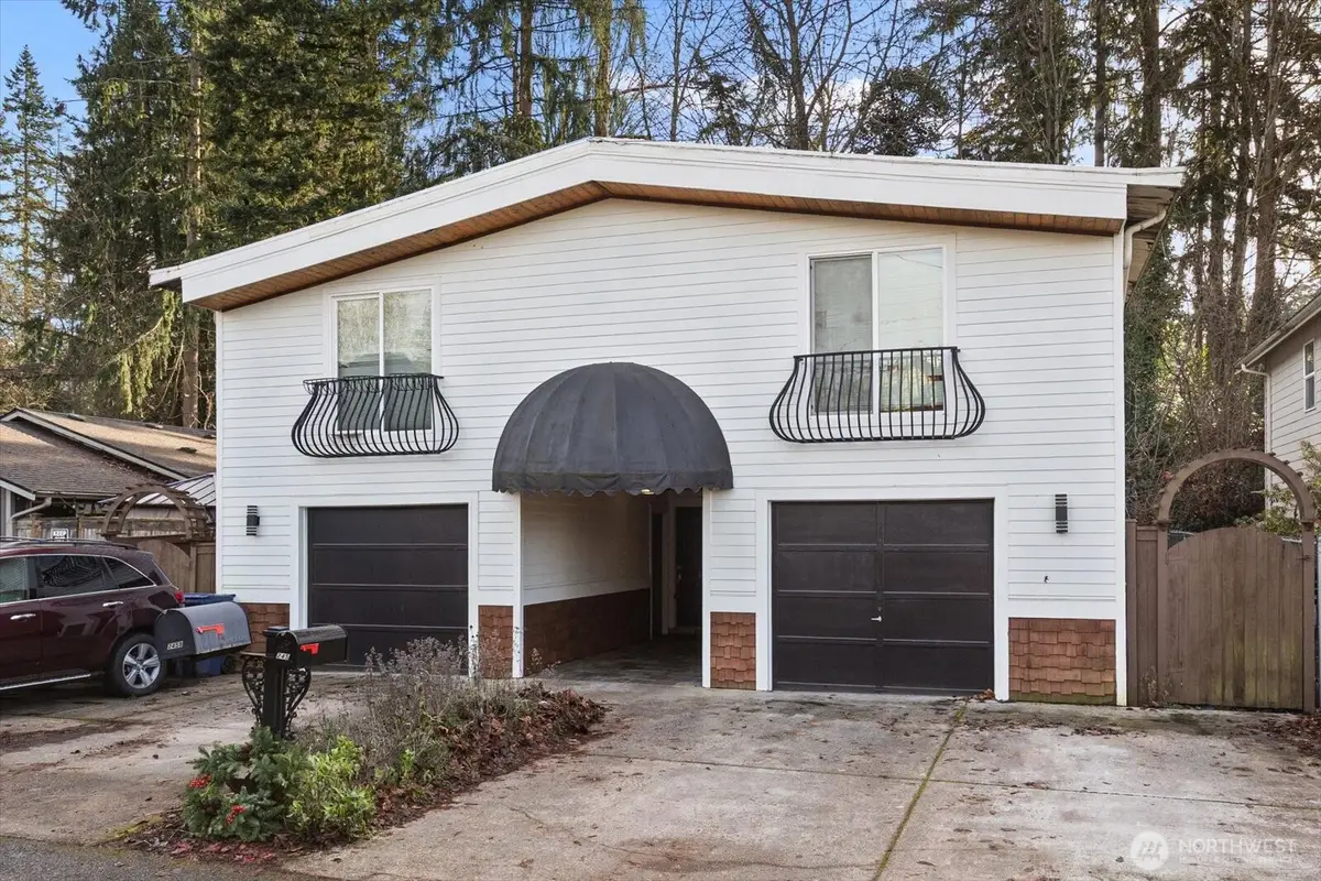 245 SE Croston Lane, Issaquah, WA 98027 - Image #1