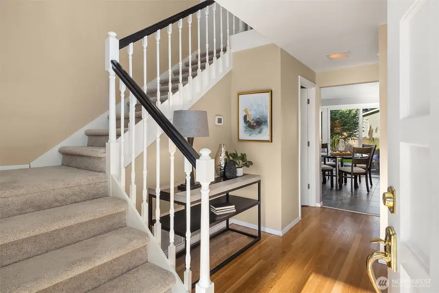 12042 SE 52nd Street, Bellevue, WA 98006 - Image #2