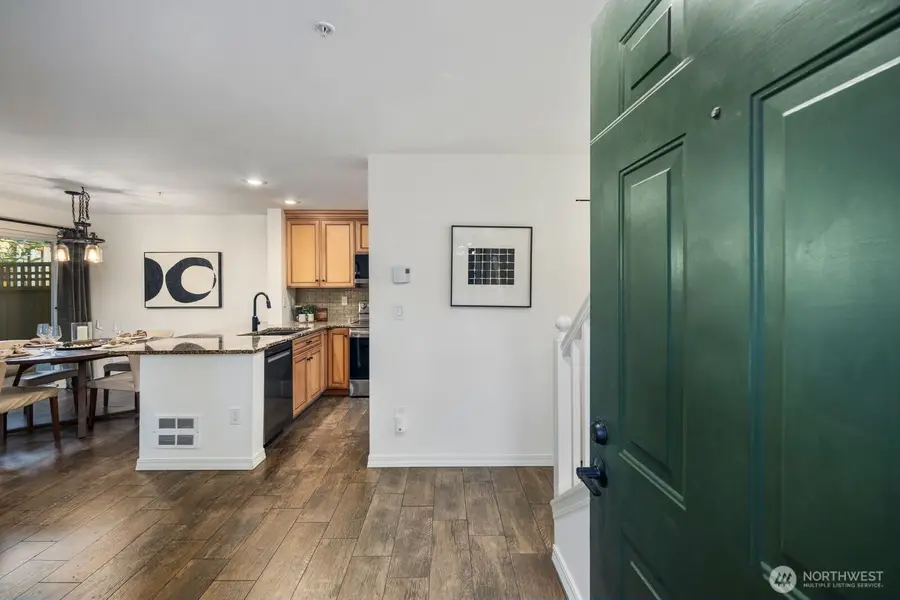 6945 NE 170th Street, Kenmore, WA 98028 - Image #2