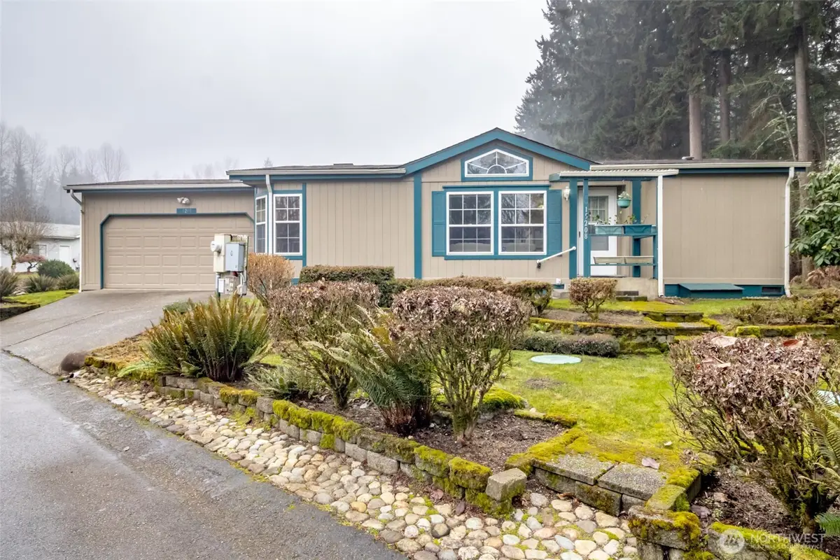 15208 124th Avenue Ct E #70, Puyallup, WA 98374 - Image #1