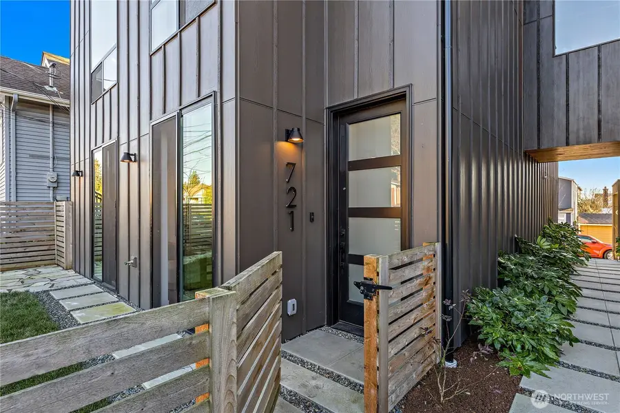 721 N 80th Street, Seattle, WA 98103 - Image #2