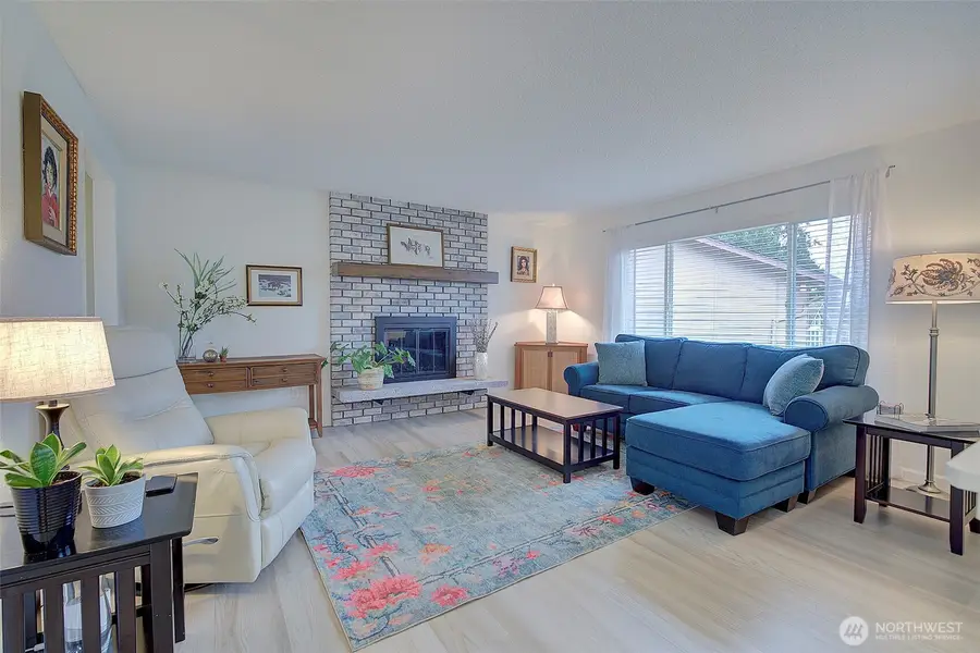 3702 201st Place Sw, Lynnwood, WA 98036 - Image #3