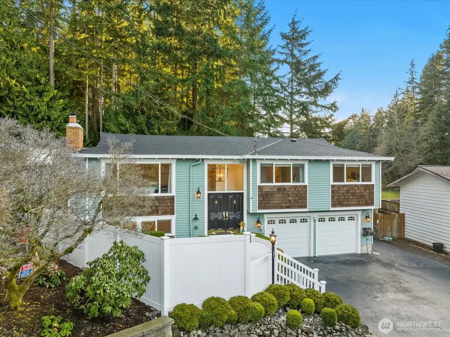 9424 235th Place Sw, Edmonds, WA 98020 - Image #2