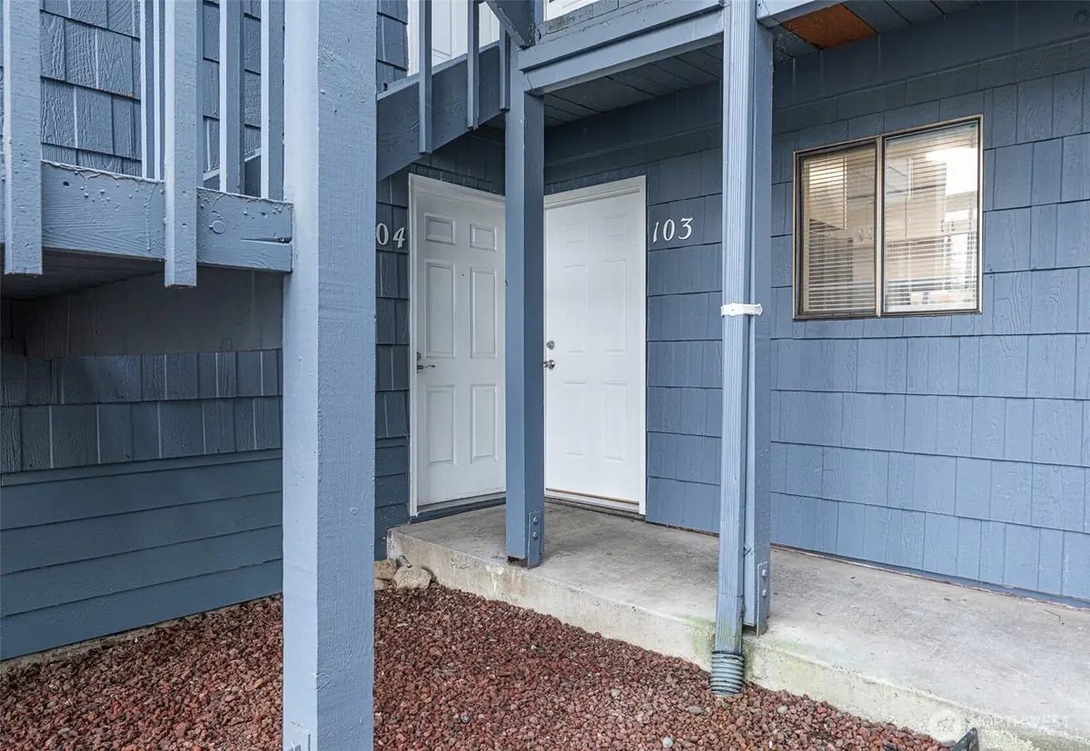 3302 I Street Ne #B103, Auburn, WA 98002 - Image #1