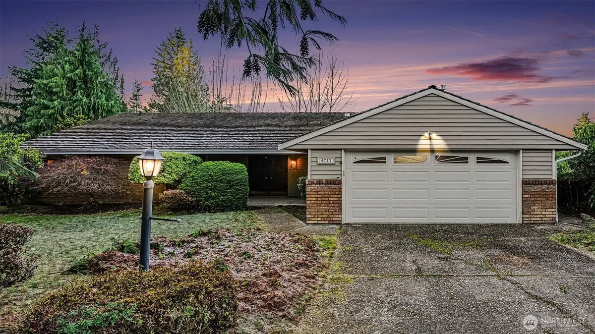 4717 149th Avenue Se, Bellevue, WA 98006 - Image #1