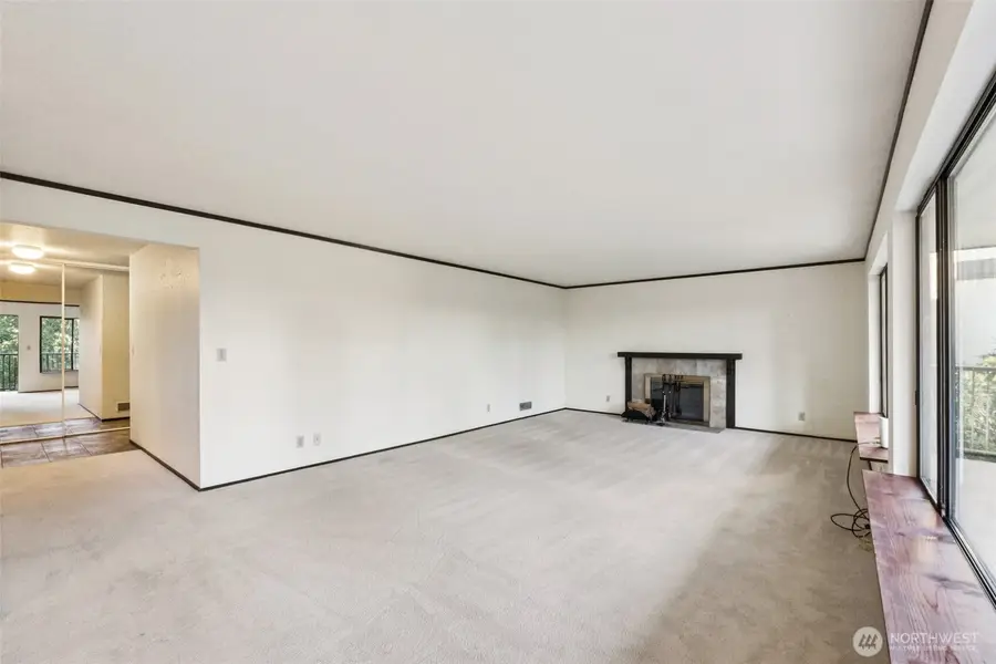 17918 23rd Lane Ne #F201, Shoreline, WA 98155 - Image #3