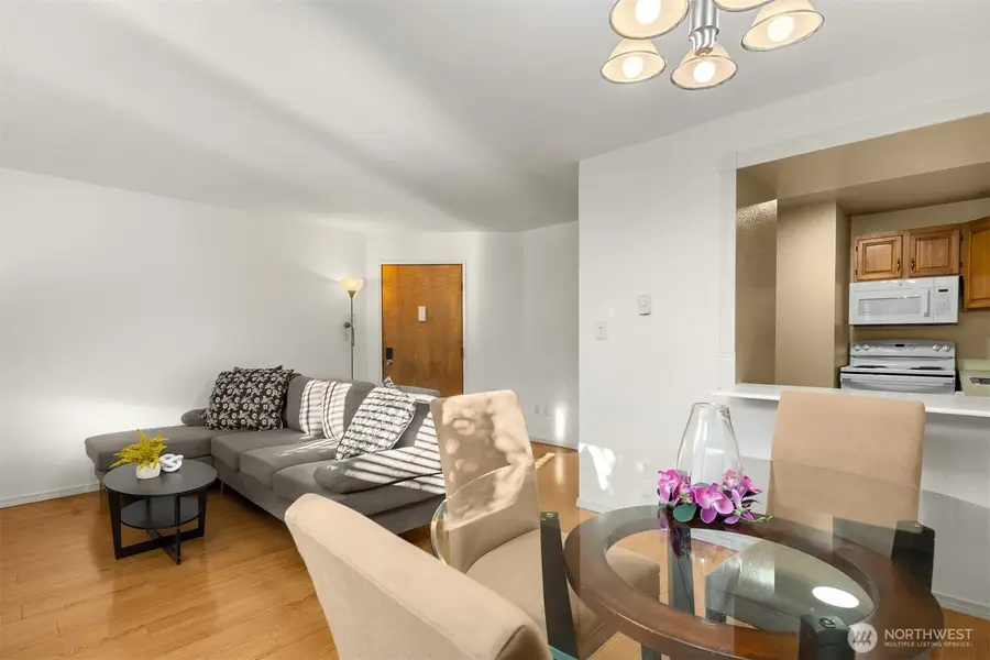 3024 NE 143rd Street #103, Seattle, WA 98125 - Image #3