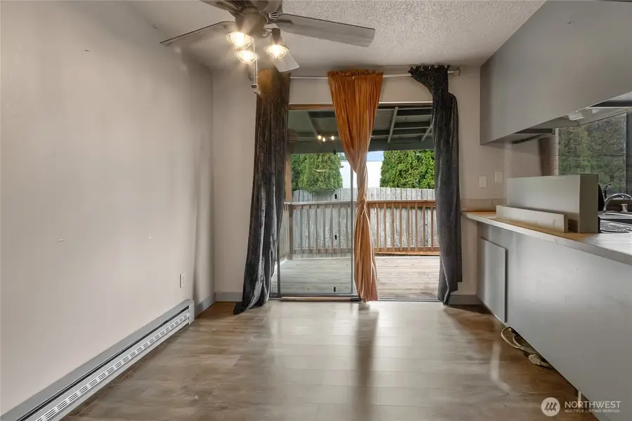 10214 8th Avenue S, Tacoma, WA 98444 - Image #3