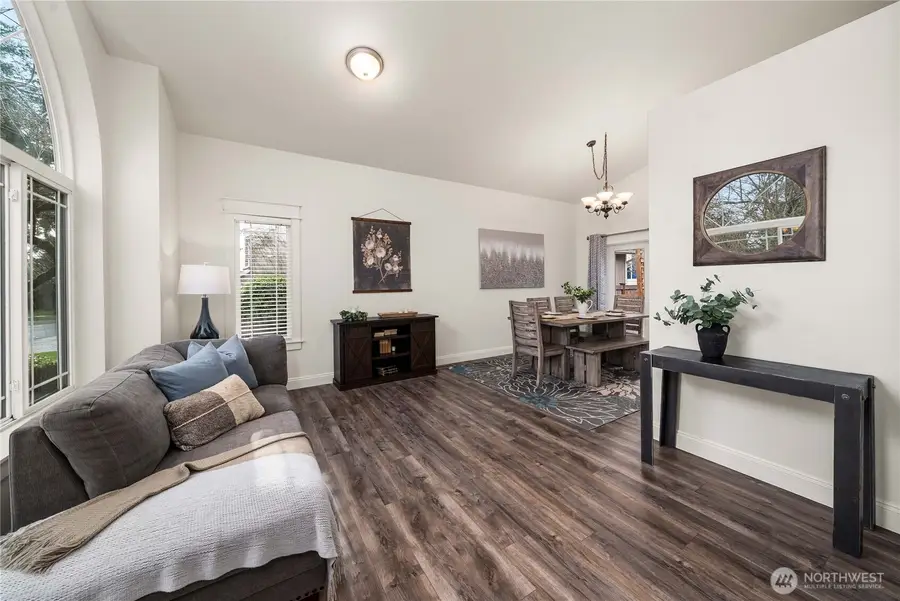 21520 SE 280th Street, Maple Valley, WA 98038 - #2