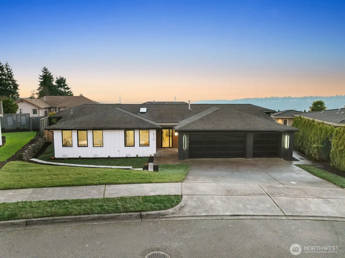 6710 N Parkview Lane, Tacoma, WA 98407 - #1