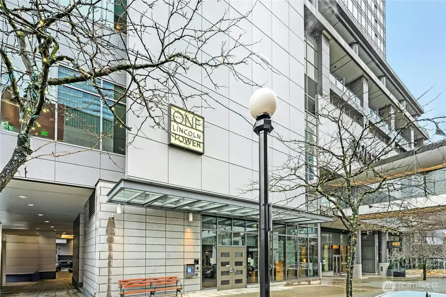 650 Bellevue Way Ne #3705, Bellevue, WA 98004 - Image #2