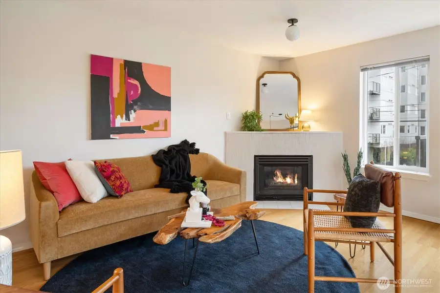 2024 NW 57th Street #201, Seattle, WA 98107 - Image #2