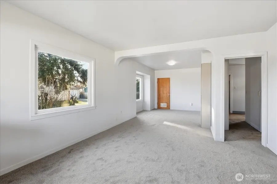 6848 S J Street, Tacoma, WA 98408 - Image #2