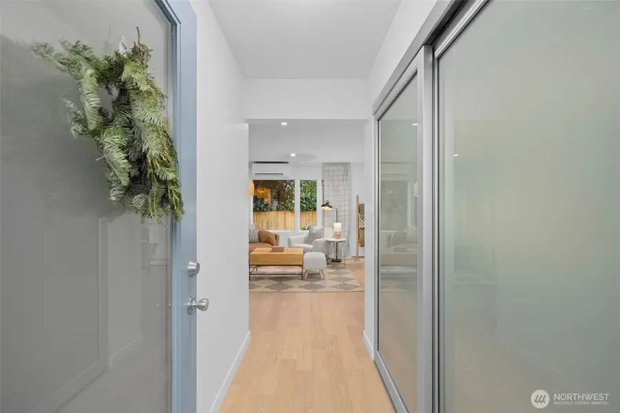 1519 5th Avenue W #2, Seattle, WA 98119 - Image #3