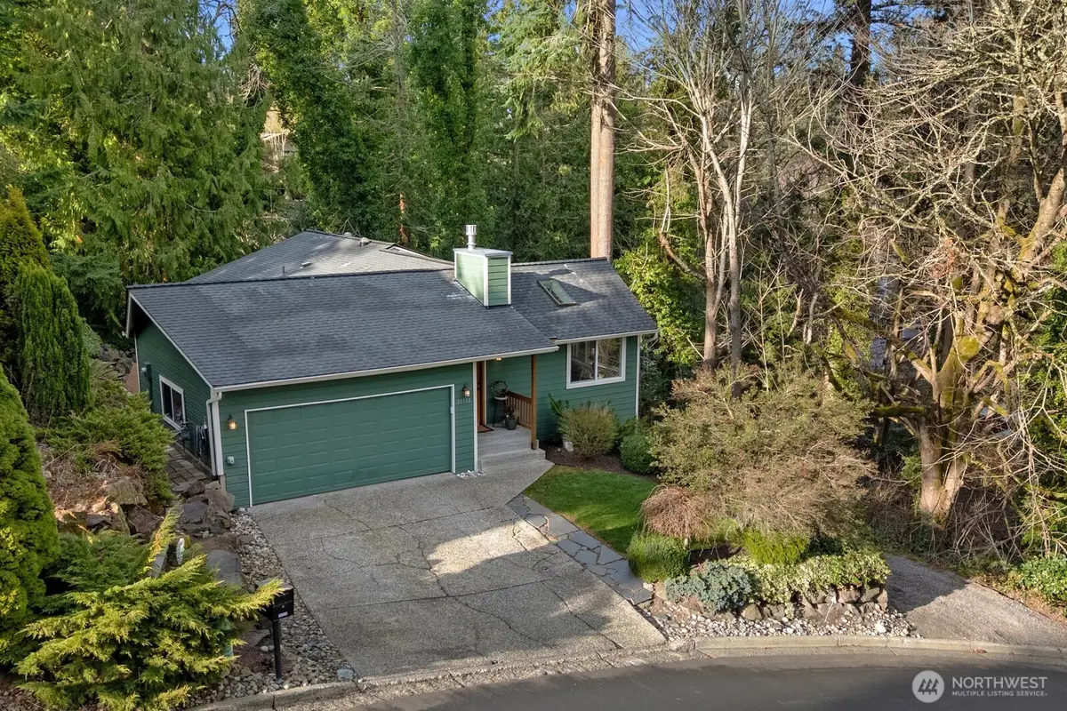 21318 Pioneer Way, Edmonds, WA 98026 - Image #1