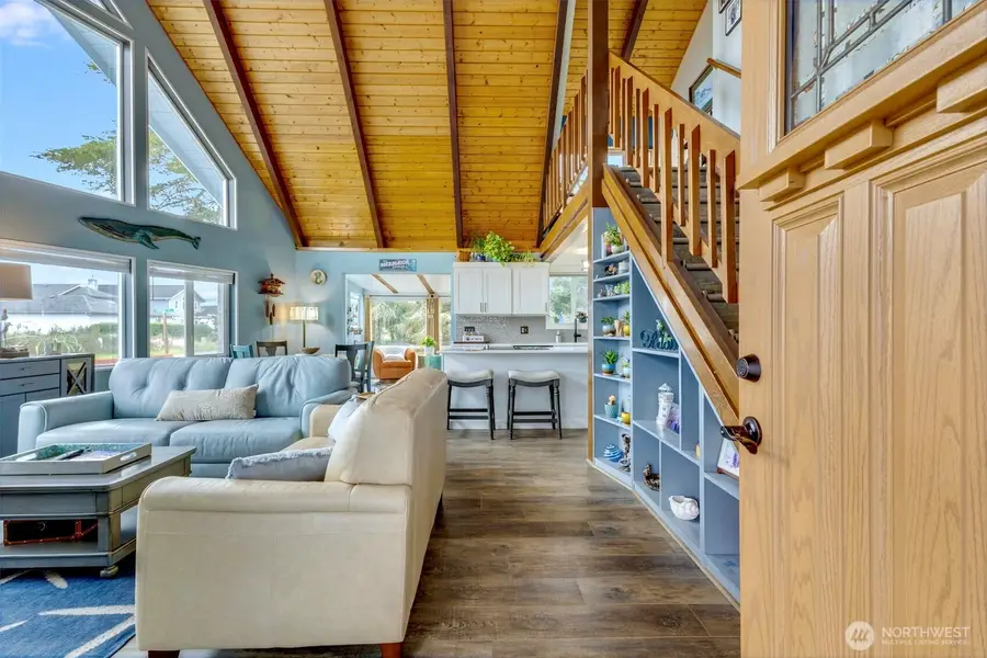 331 Harbor View Loop Se, Ocean Shores, WA 98569 - #2