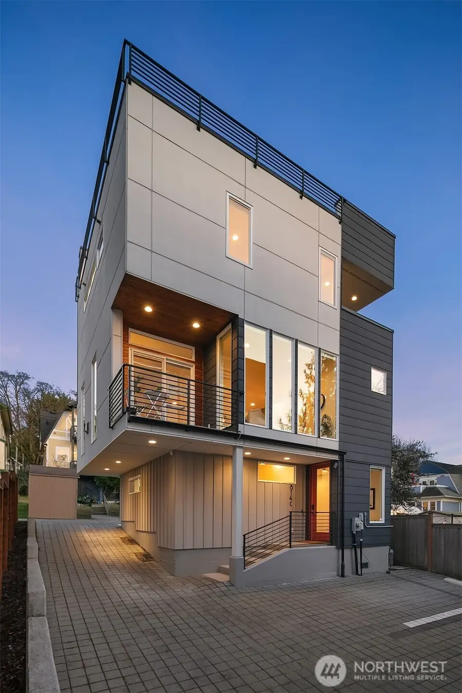 814 14th Avenue #C, Seattle, WA 98122 - Image #2