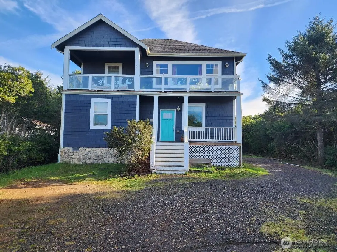 126 Sand Dune Avenue Nw, Ocean Shores, WA 98569 - Image #1