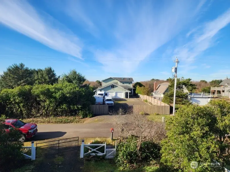 126 Sand Dune Avenue Nw, Ocean Shores, WA 98569 - Image #2