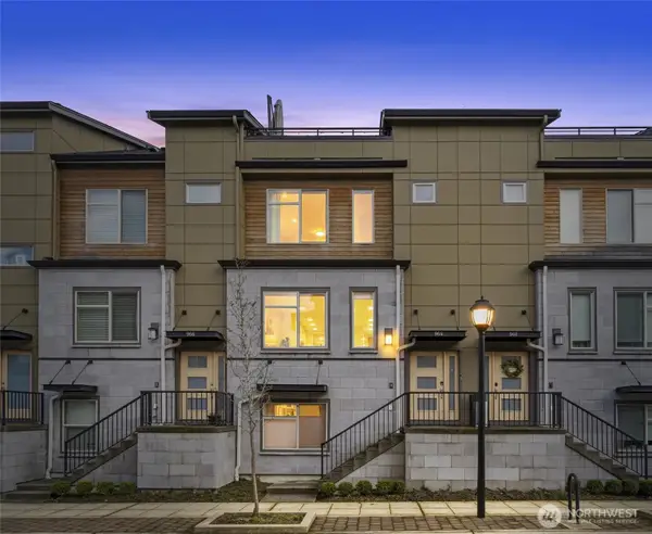 964 7th Avenue Ne #2.4, Issaquah, WA 98029