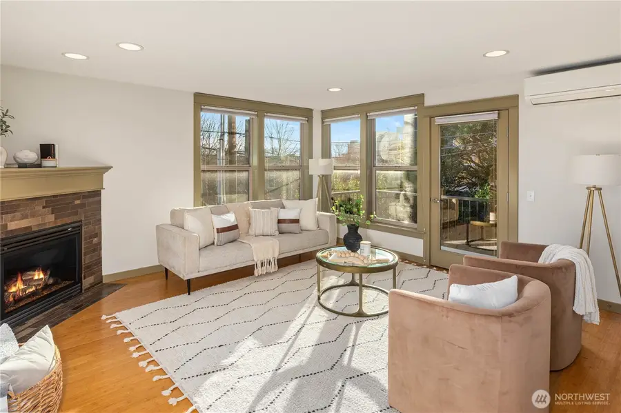 3411 Meridian Avenue N, Seattle, WA 98103 - Image #2