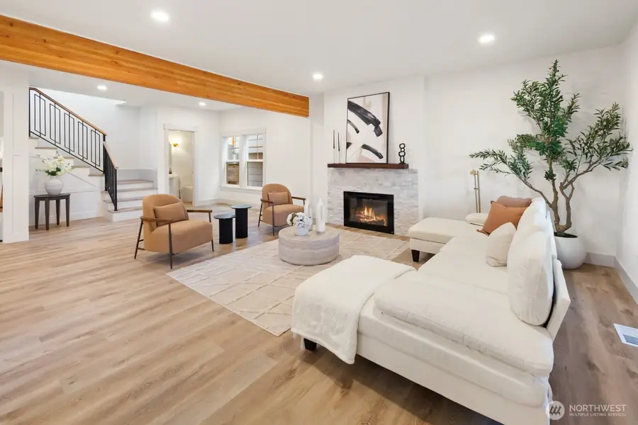 3037 21st Avenue W, Seattle, WA 98199 - Image #3