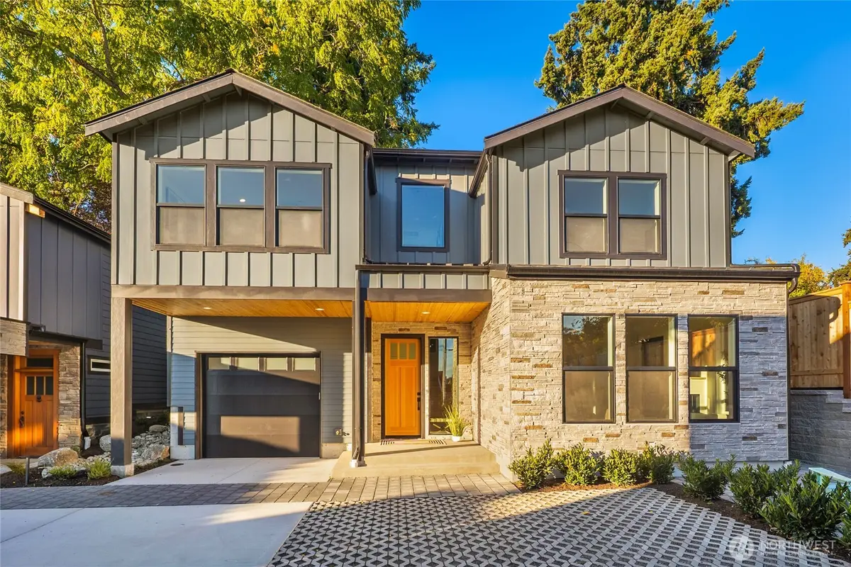 636 11th Avenue, Kirkland, WA 98033 - Image #1