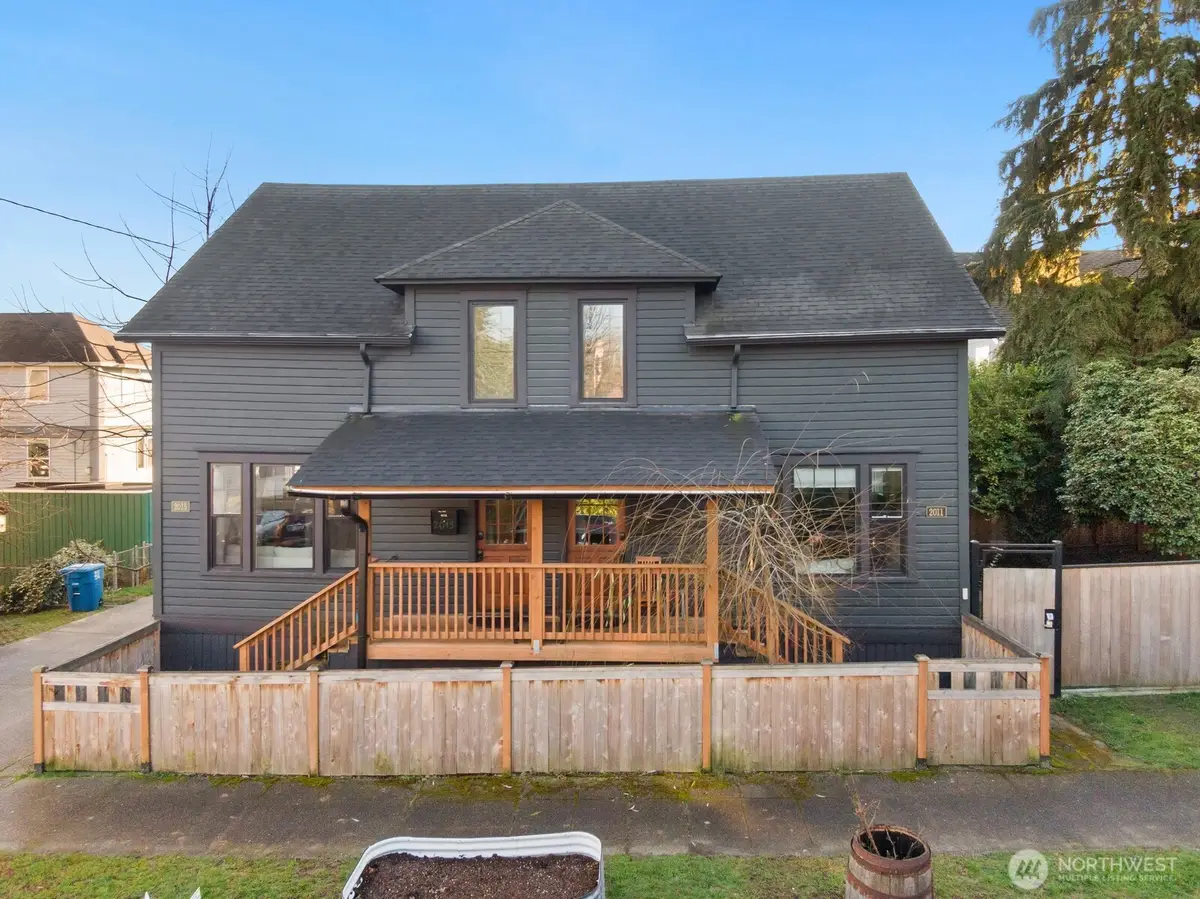 2011 E James Street, Seattle, WA 98122 - Image #1