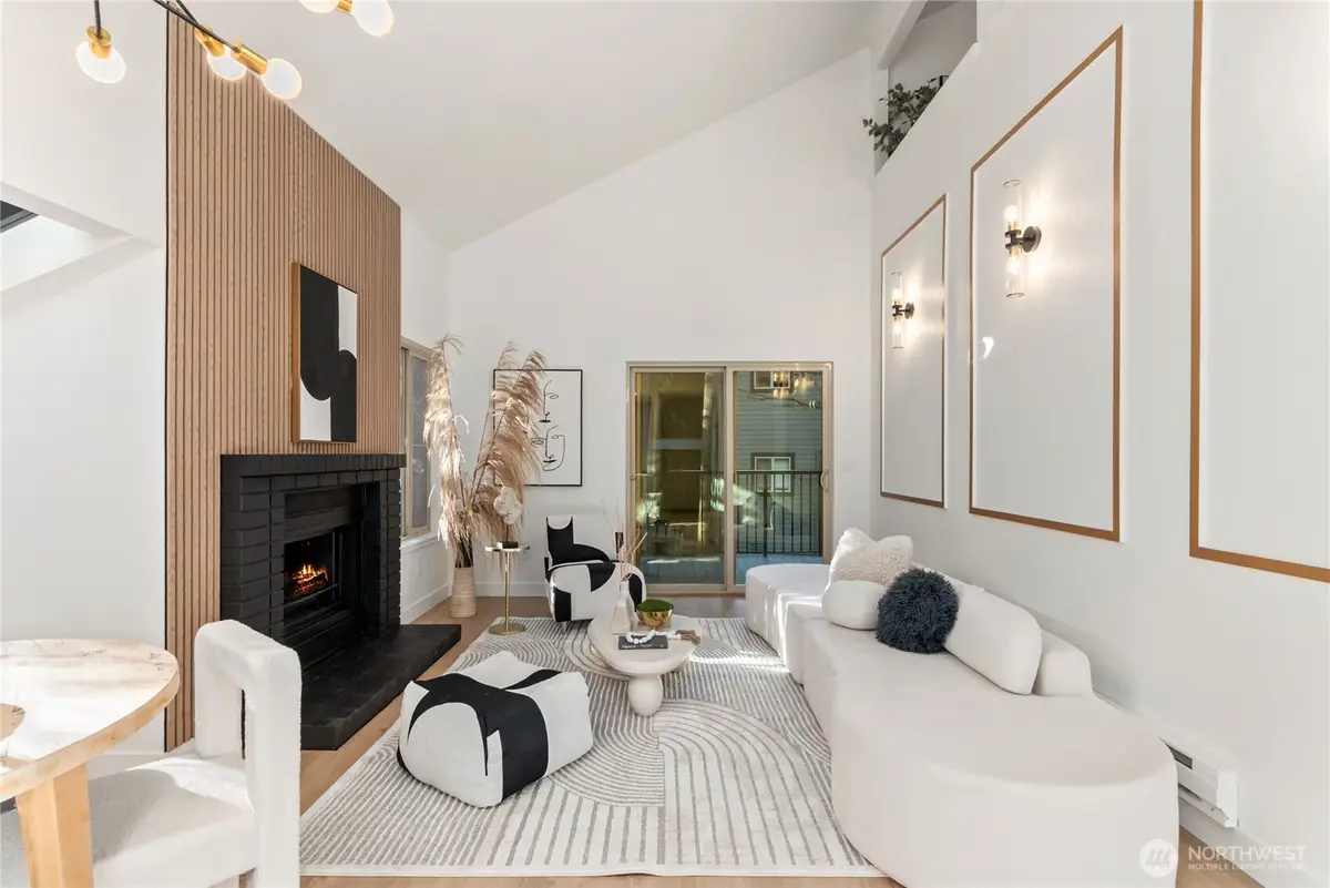 14640 NE 80th Place #32-C, Redmond, WA 98052 - Image #1