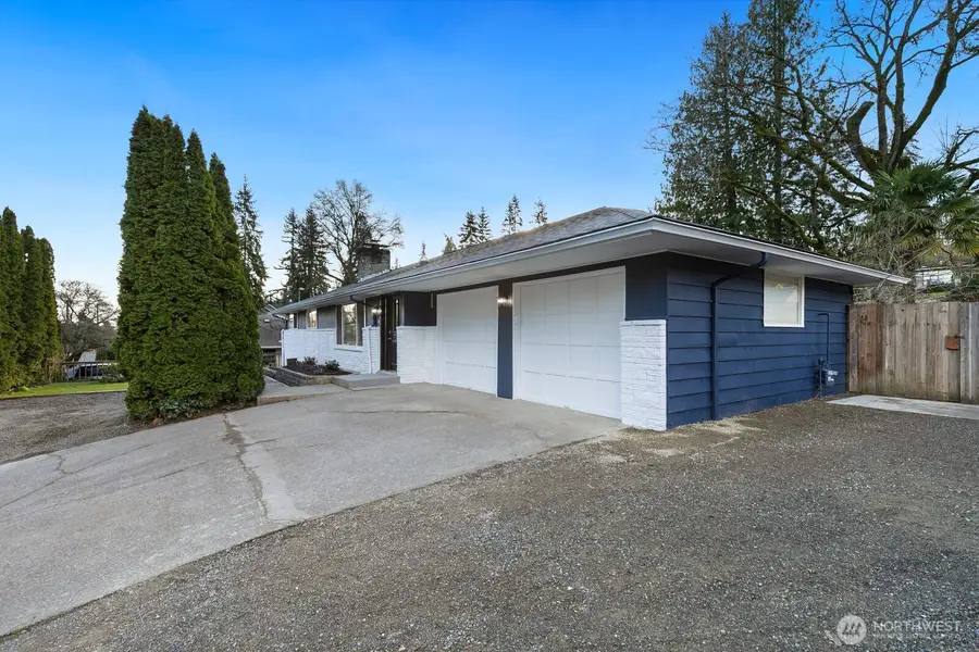 2321 100th Avenue Ne, Bellevue, WA 98004 - Image #3