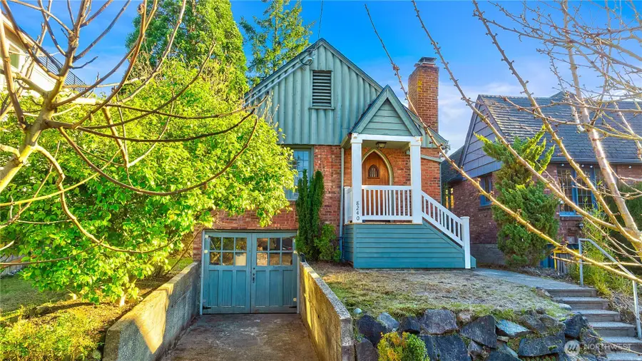 8240 17th Avenue Ne, Seattle, WA 98115 - Image #2