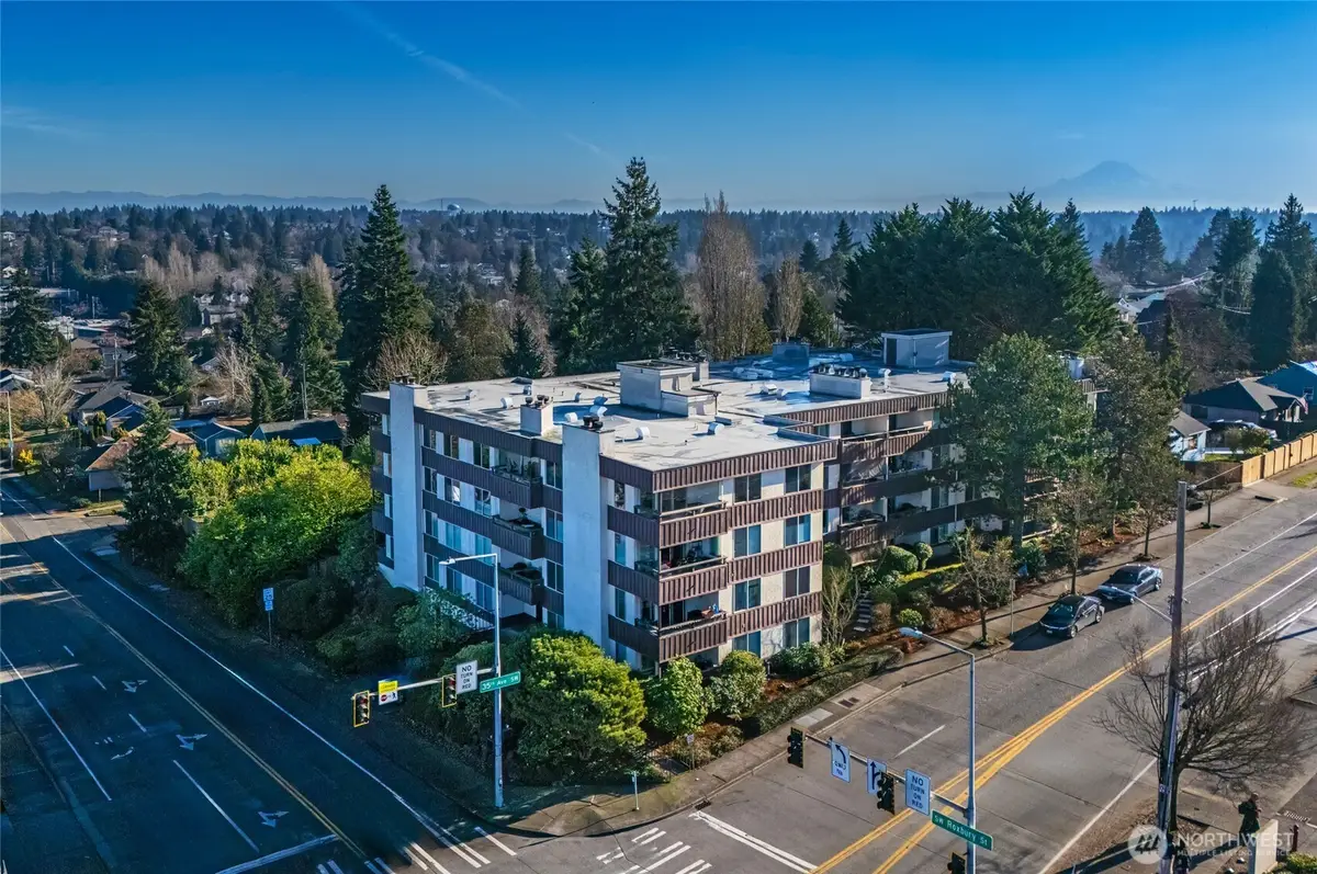 3421 SW Roxbury Street #401, Seattle, WA 98126 - Image #1