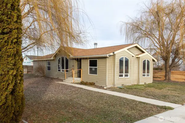 2609 S 72nd Avenue, Yakima, WA 98903