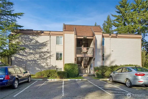 14650 NE 32nd Street #A-11, Bellevue, WA 98007