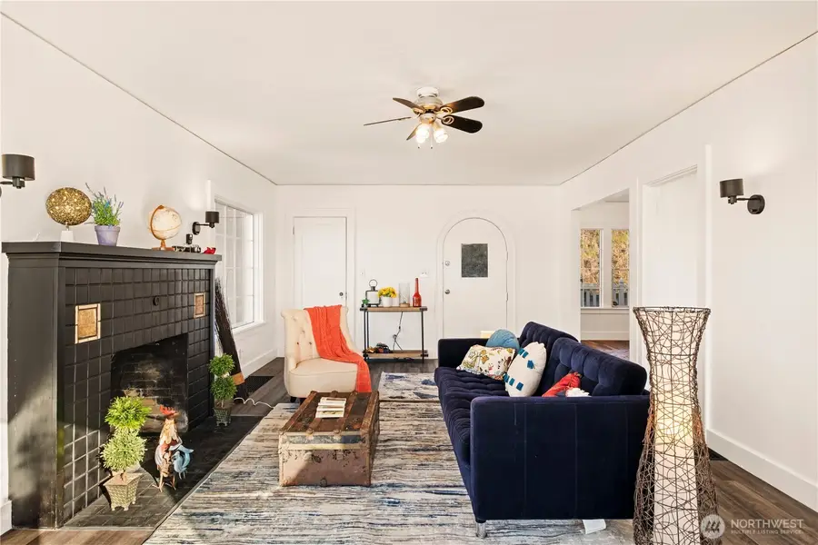 604 Academy Street, Kelso, WA 98626 - Image #3