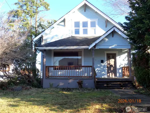 237 13th Street, Raymond, WA 98577