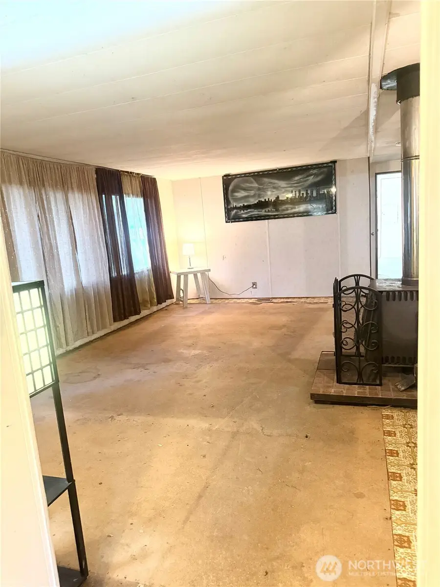 41671 Mountain View Lane, Concrete, WA 98237 - Image #2