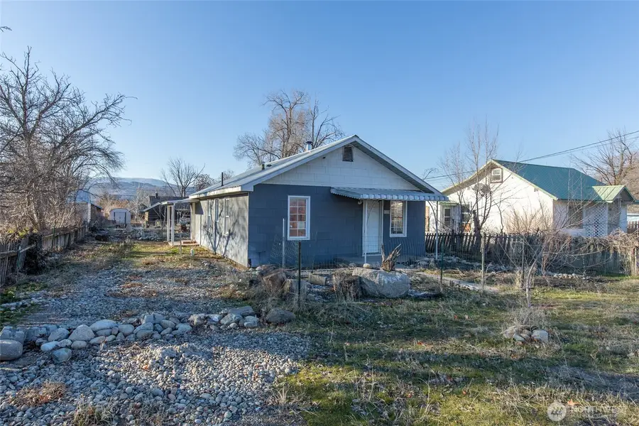 722 Jackson Street, Omak, WA 98841 - Image #2