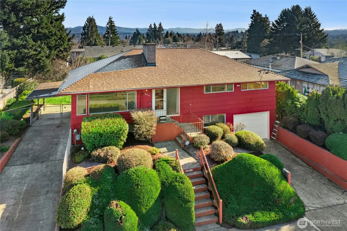 10434 59th Avenue S, Seattle, WA 98178 - Image #1