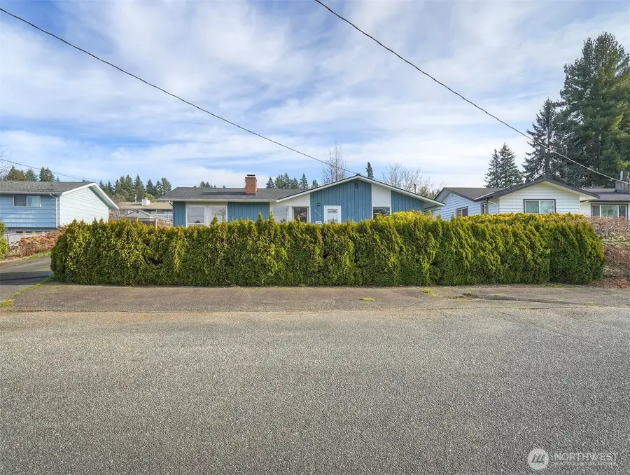 3530 Nome Drive Ne, Bremerton, WA 98310 - Image #2