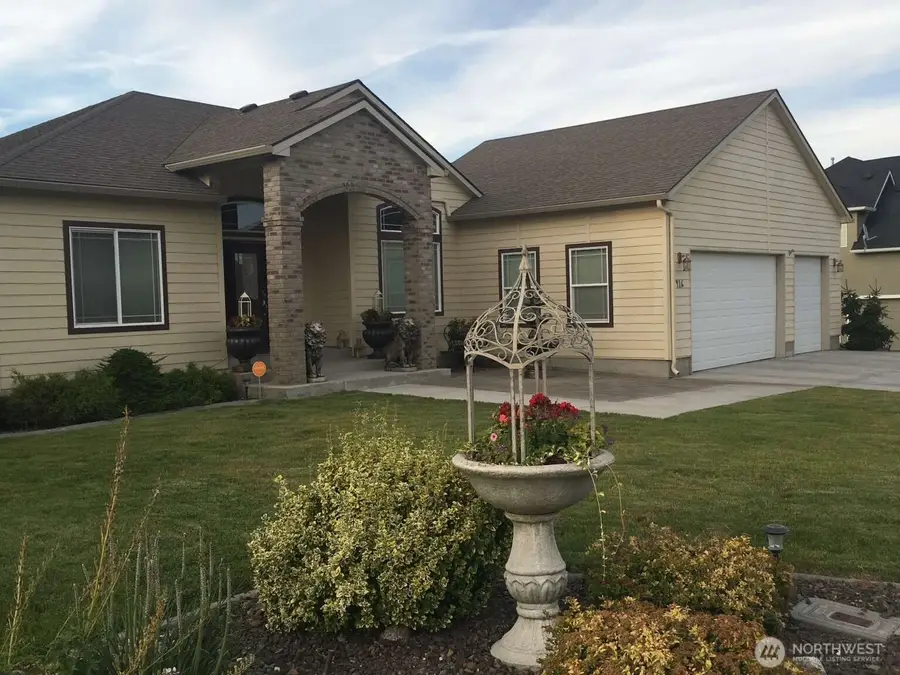 416 Oahu Street, Richland, WA 99352 - Image #2