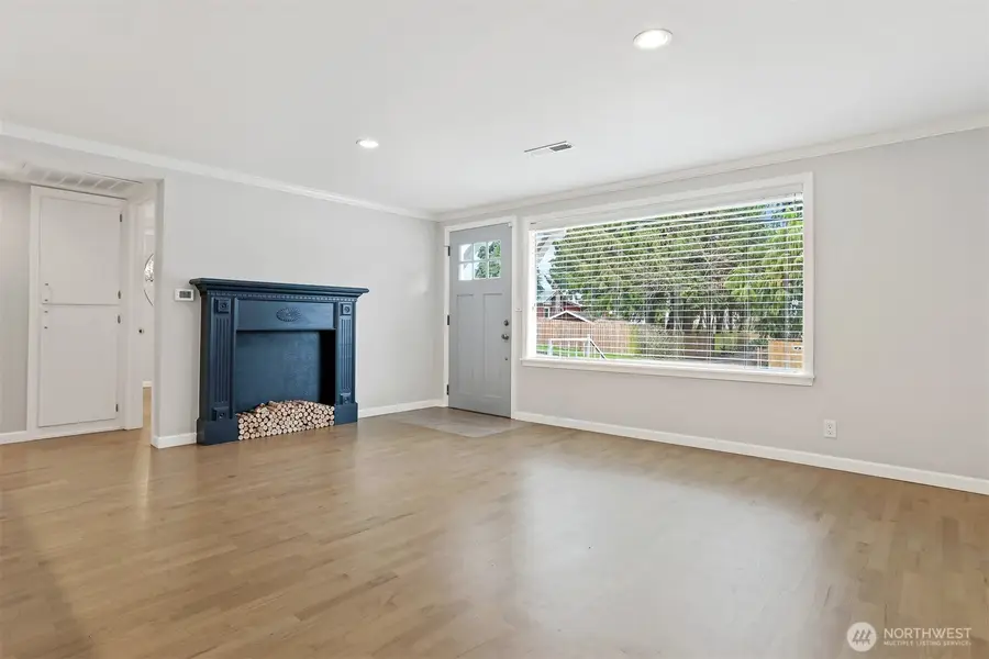 5716 S Asotin Street, Tacoma, WA 98408 - Image #2