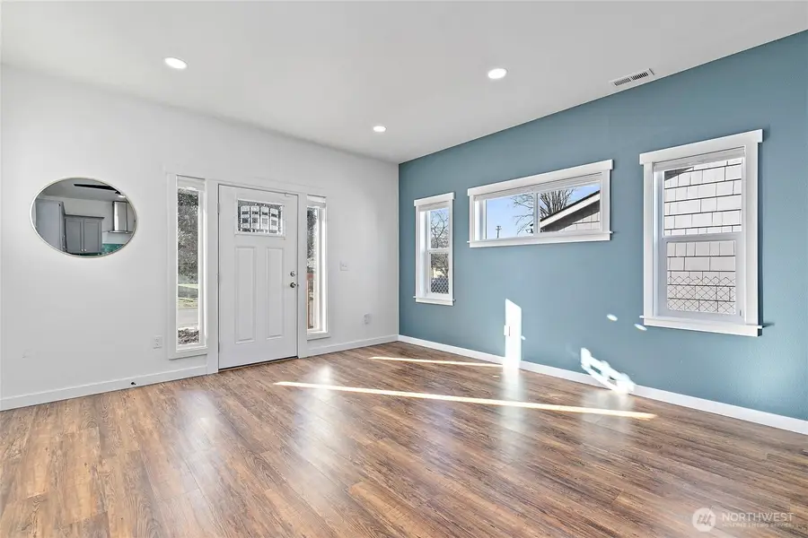 825 E 55th Street, Tacoma, WA 98404 - #3