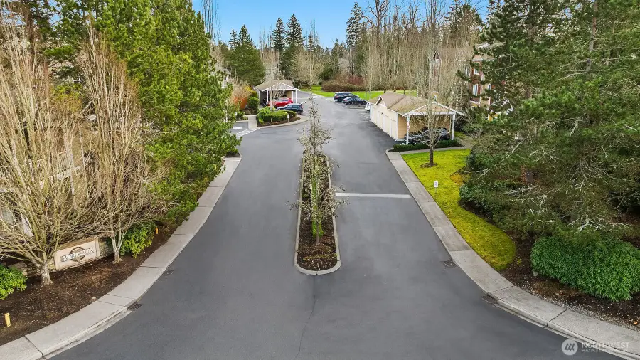 710 240th Way Se #J302, Sammamish, WA 98074 - Image #3