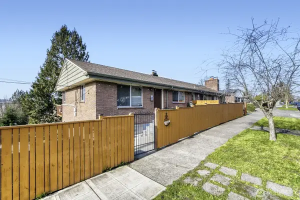 4903 3rd Avenue Nw, Seattle, WA 98107