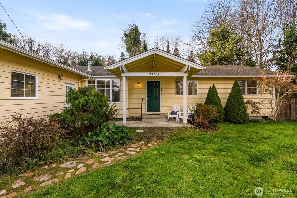 39017 Sherlind Drive Ne, Hansville, WA 98340 - #1