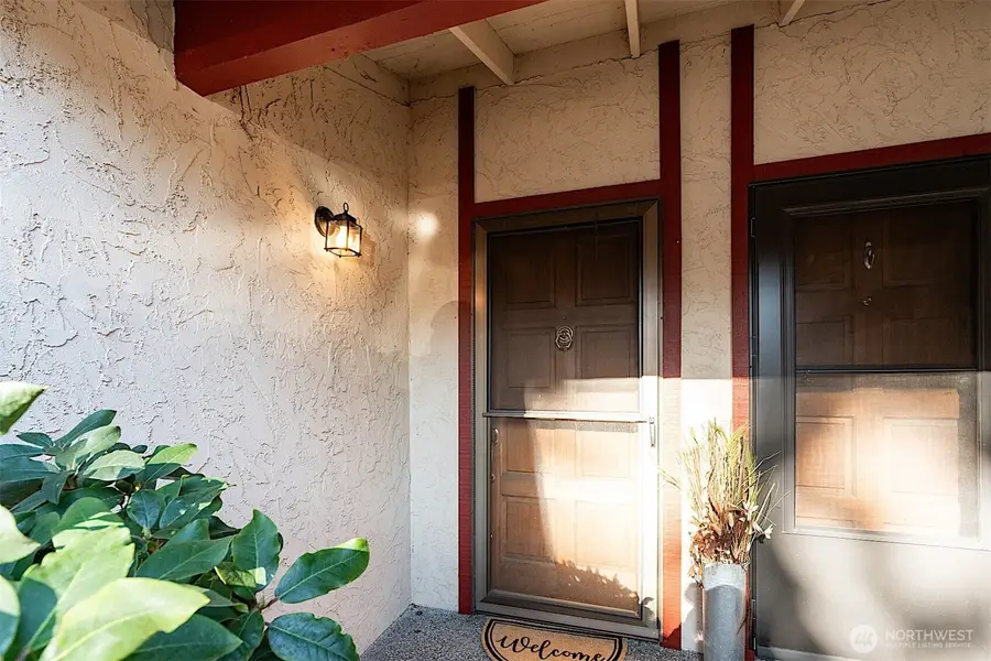 4724 SW 317th Lane #B, Federal Way, WA 98023 - Image #2